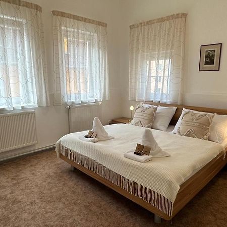Apartment Bohemia Karlovy Vary Kültér fotó